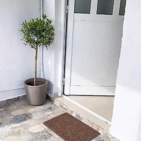 Zani Lejlighed Xarre