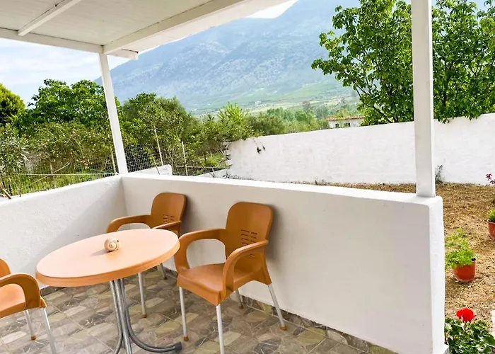 Zani Apartment